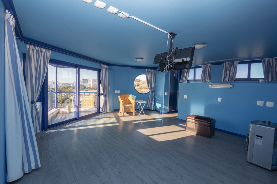 3 Bedroom Property for Sale in Paradise Beach Western Cape